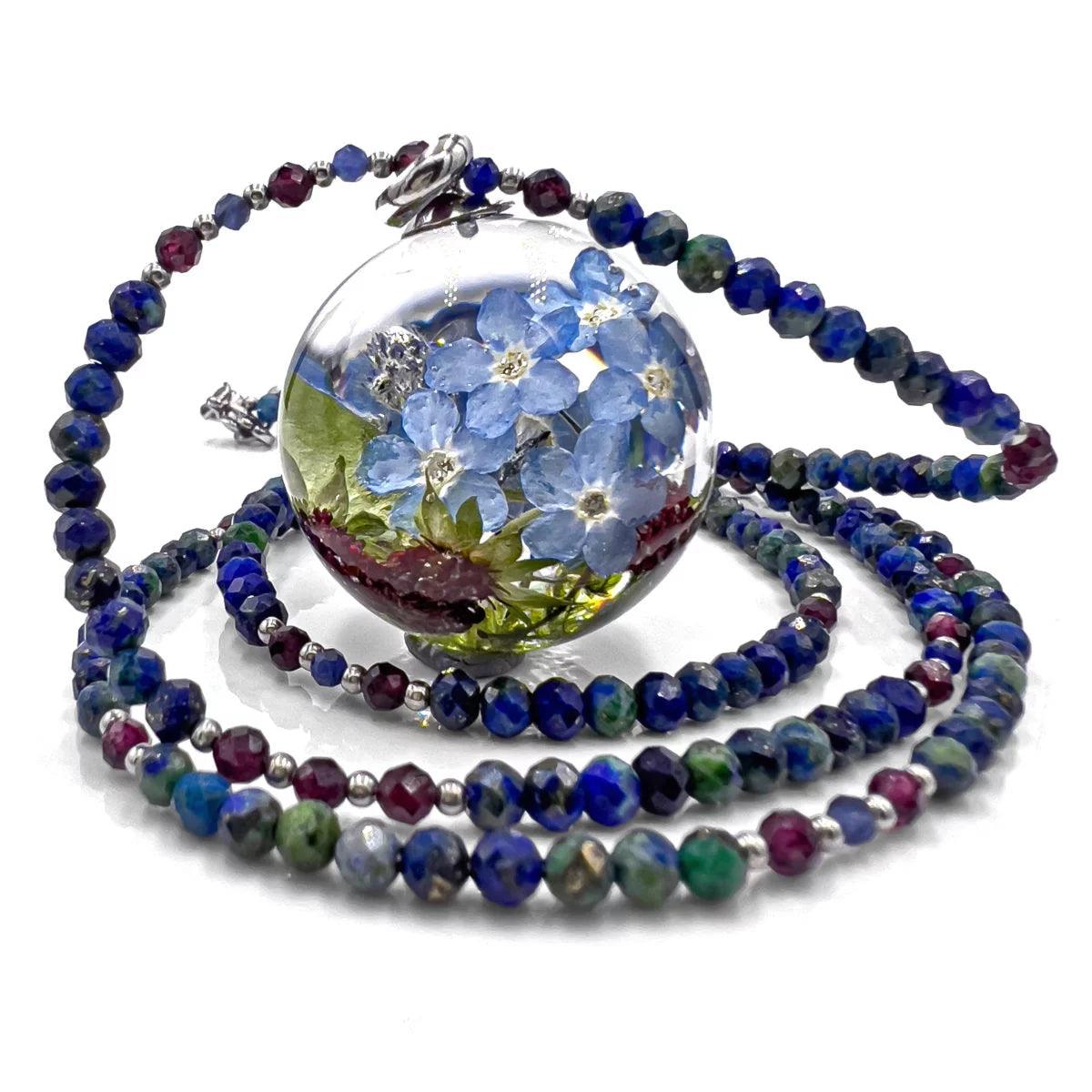 Długi naszyjnik lapis lazuli, granat & poziomkowy las